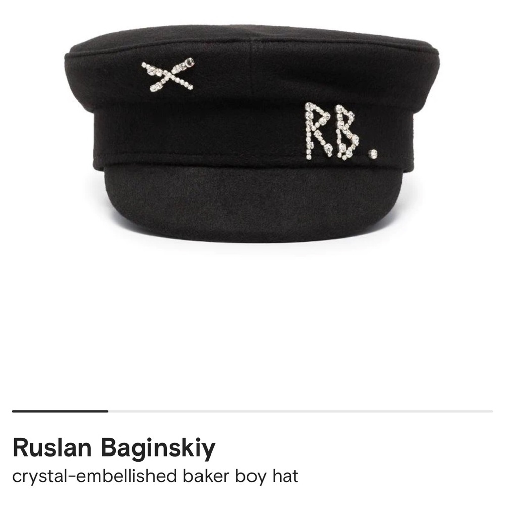 Ruslan Baginskiy
crystal-embellished baker boy hat